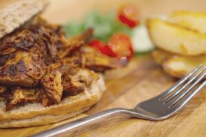 Lieknėjimo pasaulis BBQ Pulled Pork (lėtoje viryklėje) Nepaprastas chaosas